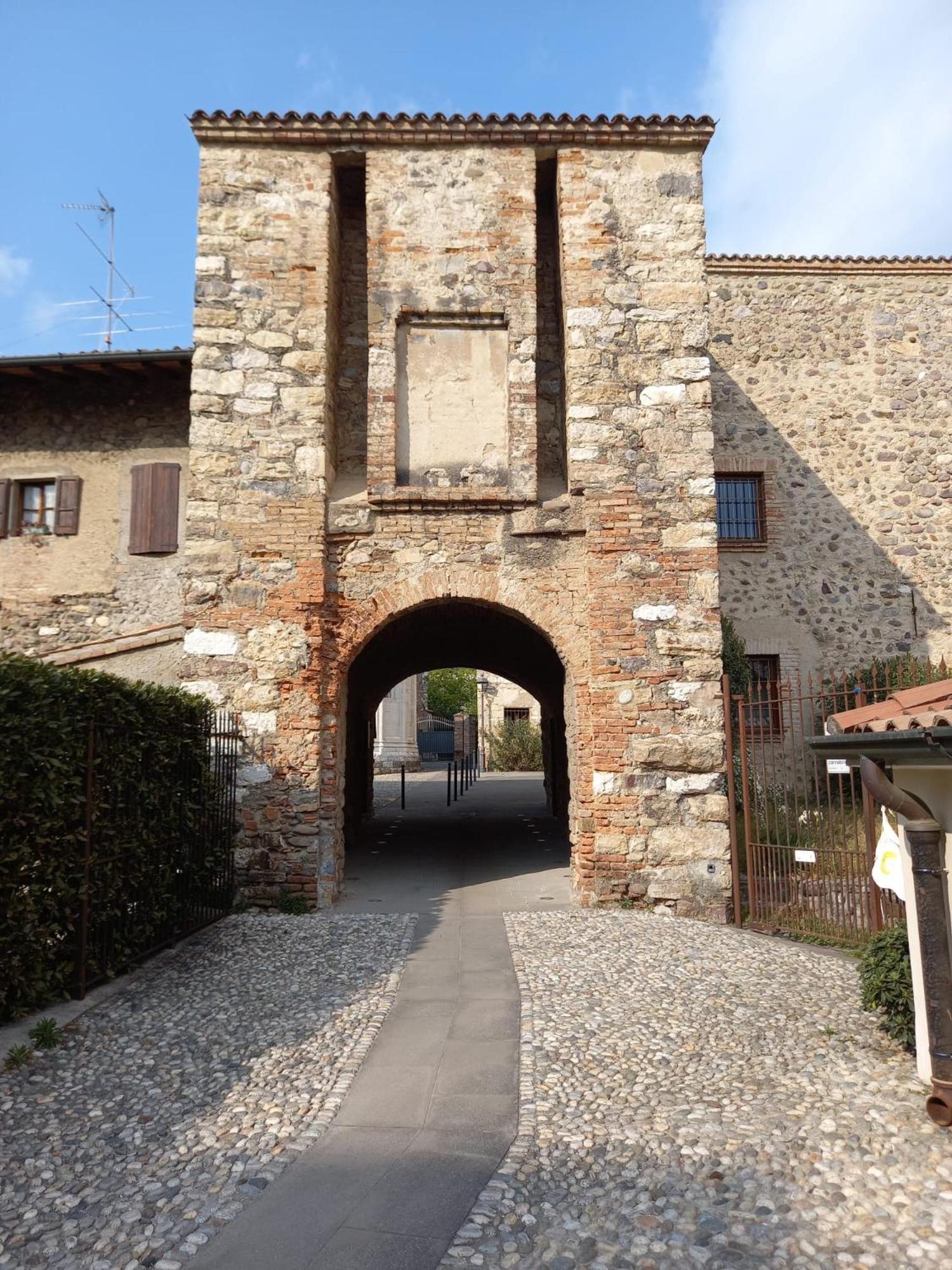 La Corte Del Bona - Vicino Alle Cantine E A Circa 15 Minuti Dal Lago Di Iseo - Apartamento Erbusco Exterior foto